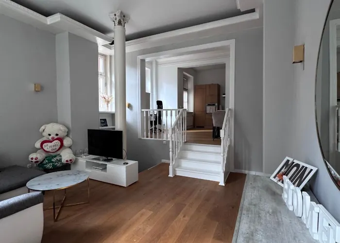 Lage - Anbindung - Voll Ausgestattet - Zentrum - 65qm Appartement